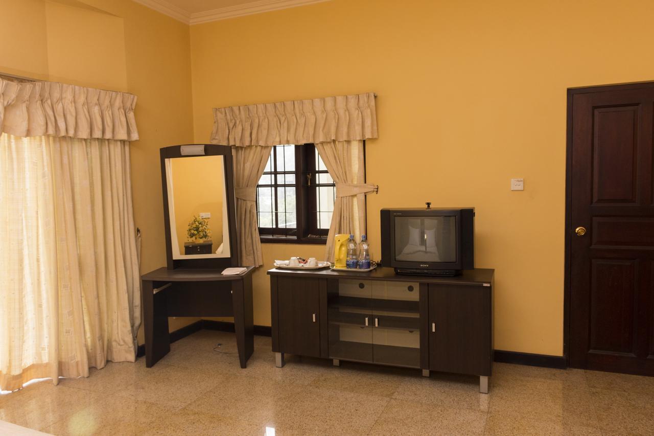 Breeze Villa كاندي المظهر الخارجي الصورة