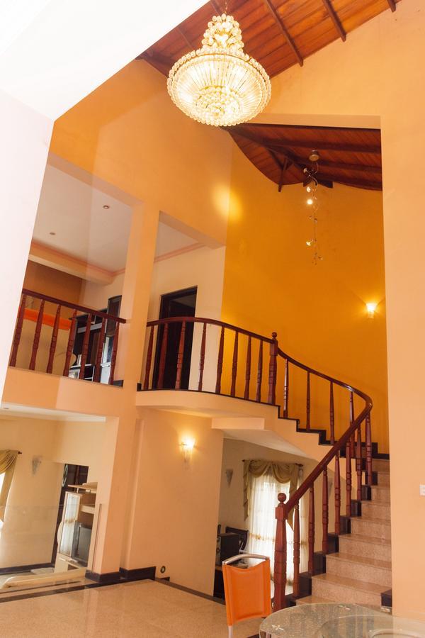 Breeze Villa كاندي المظهر الخارجي الصورة