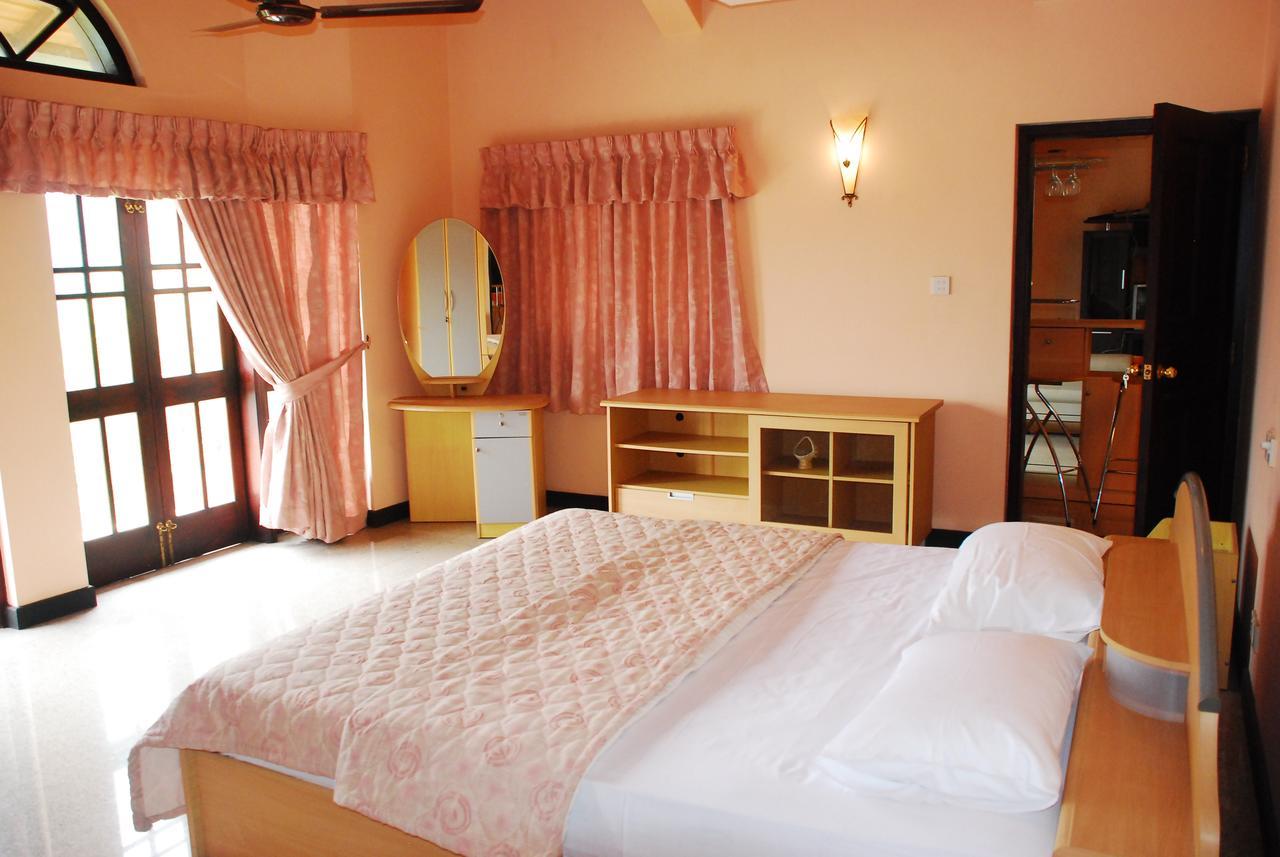 Breeze Villa كاندي المظهر الخارجي الصورة