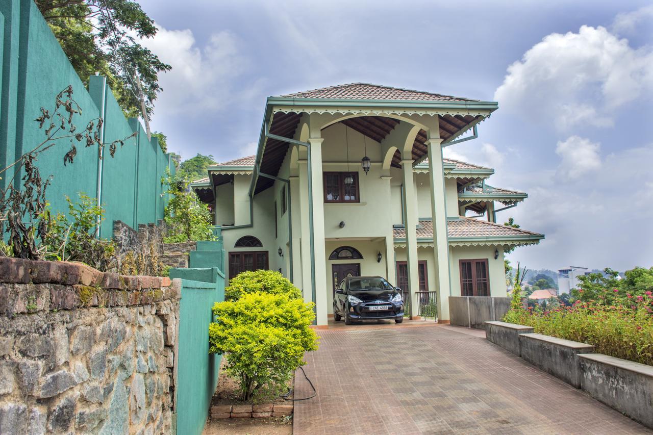 Breeze Villa كاندي المظهر الخارجي الصورة
