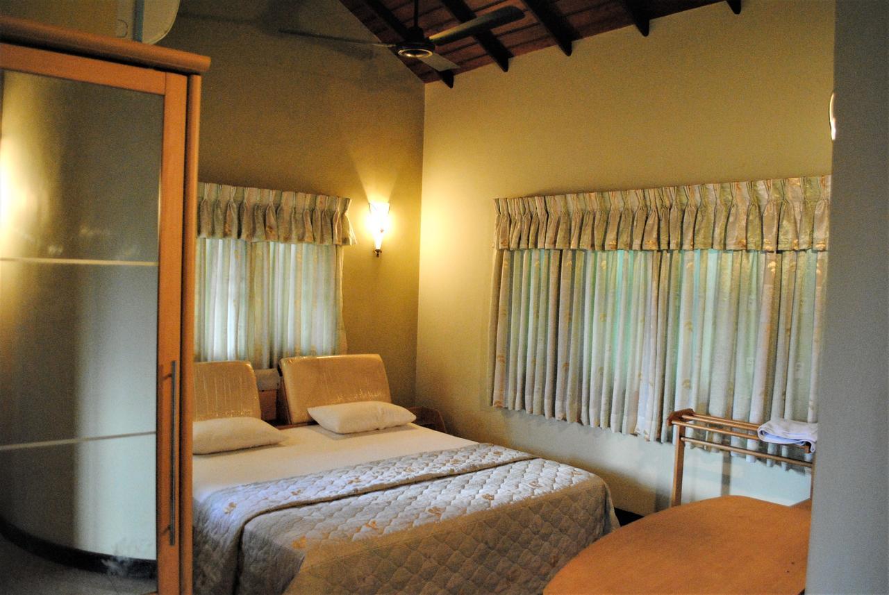 Breeze Villa كاندي المظهر الخارجي الصورة