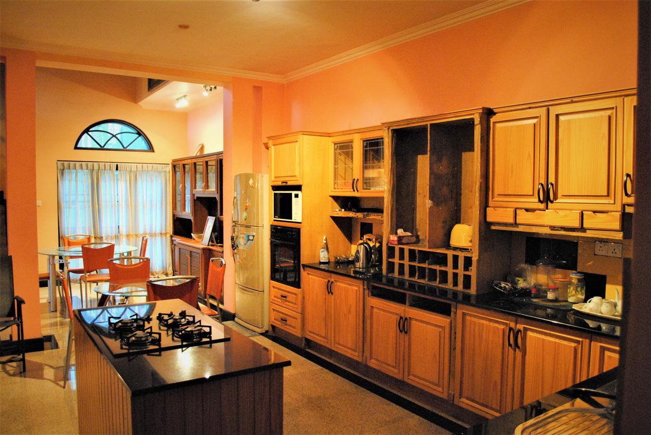 Breeze Villa كاندي المظهر الخارجي الصورة