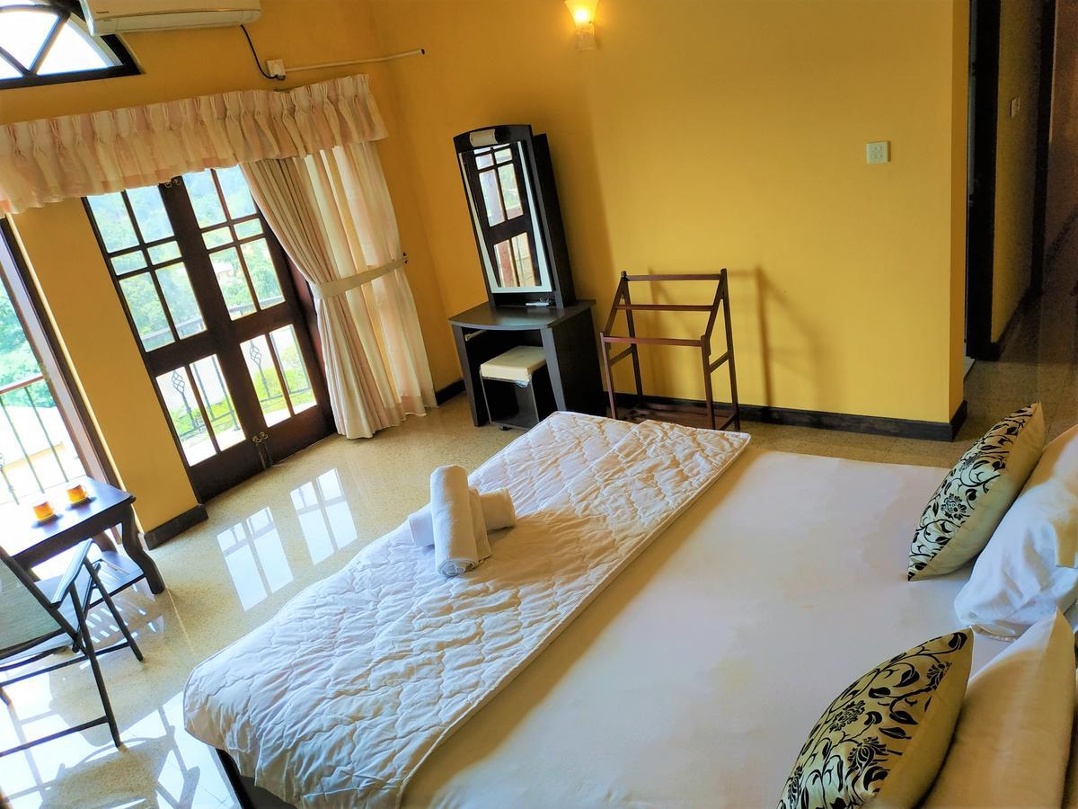 Breeze Villa كاندي المظهر الخارجي الصورة